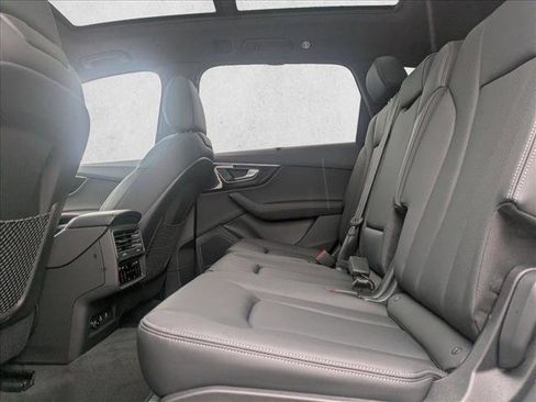 New 2026 Audi Q7 3.0T Premium Plus image 17