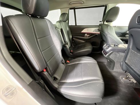 Used 2020 Mercedes-Benz GLS 450 4MATIC w/ Convenience Package image 30