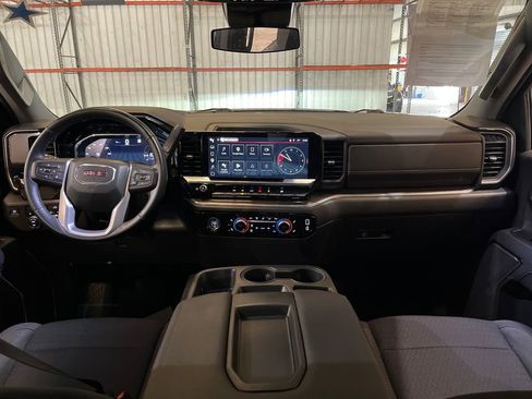 Used 2023 GMC Sierra 1500 Elevation AWD/4WD image 12