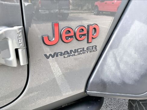Used 2020 Jeep Wrangler Unlimited Sport AWD/4WD image 10