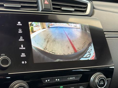 Used 2018 Honda CR-V Touring image 22