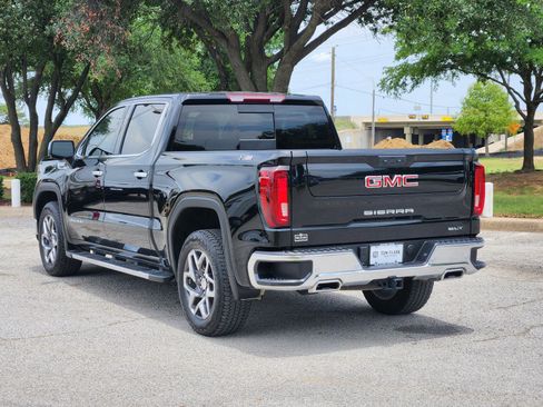 Used 2024 GMC Sierra 1500 SLT AWD/4WD image 4