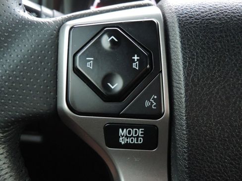 Used 2021 Toyota 4Runner SR5 image 27