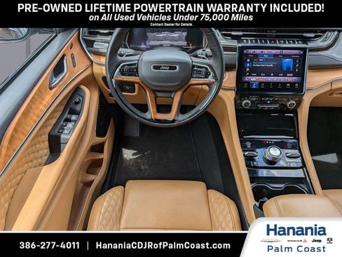 Used 2025 Jeep Grand Cherokee Summit AWD/4WD image 19