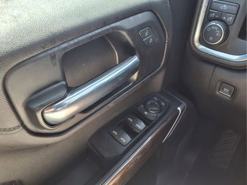 Used 2019 Chevrolet Silverado 1500 LT w/ All-Star Edition AWD/4WD image 20