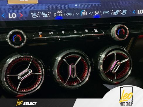 Used 2024 Chevrolet Blazer EV RS AWD/4WD image 19