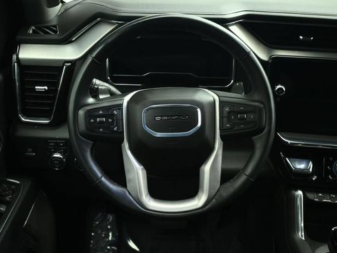 Used 2025 GMC Sierra 1500 Denali w/ Technology Package AWD/4WD image 34
