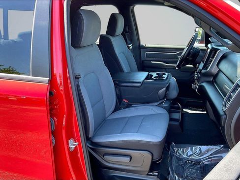 Used 2022 RAM 1500 Big Horn AWD/4WD image 8