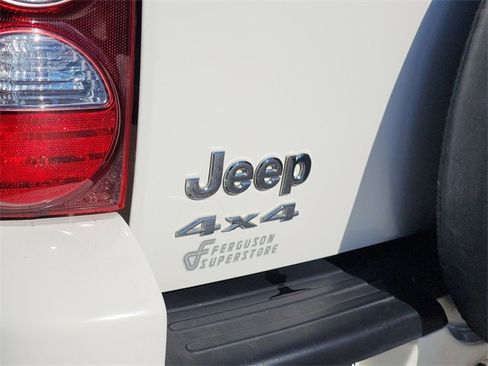 Used 2007 Jeep Liberty Limited image 6