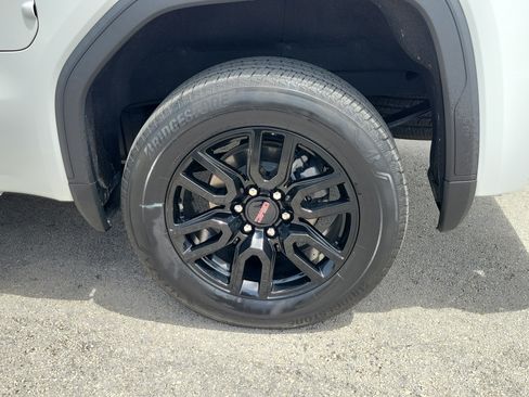 Used 2023 GMC Sierra 1500 Elevation AWD/4WD image 25