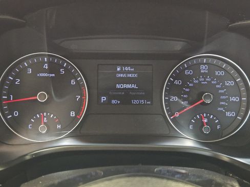 Used 2020 Kia Forte LXS FWD image 17