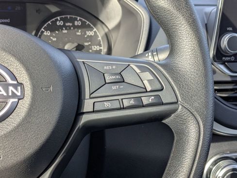 Used 2025 Nissan Altima 2.5 S image 16