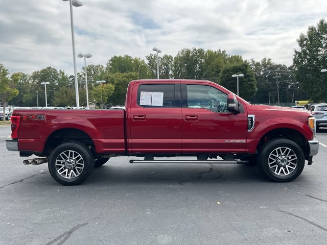 Used 2017 Ford F250 Lariat w/ Lariat Value Package AWD/4WD image 7
