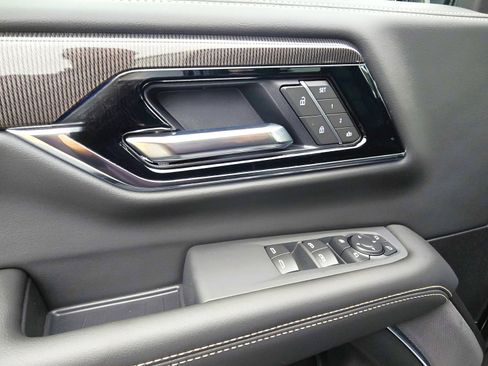 New 2026 GMC Yukon Elevation w/ LPO, Floor Liner Package image 29