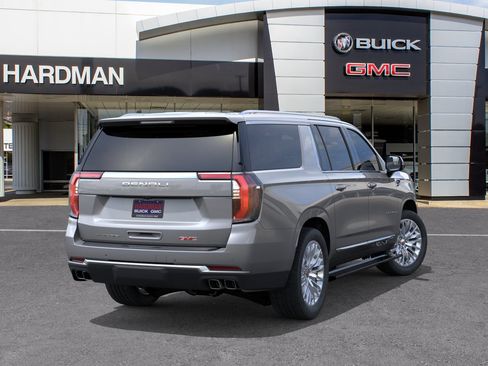 New 2026 GMC Yukon XL Denali w/ Sun & Power Step Package AWD/4WD image 4