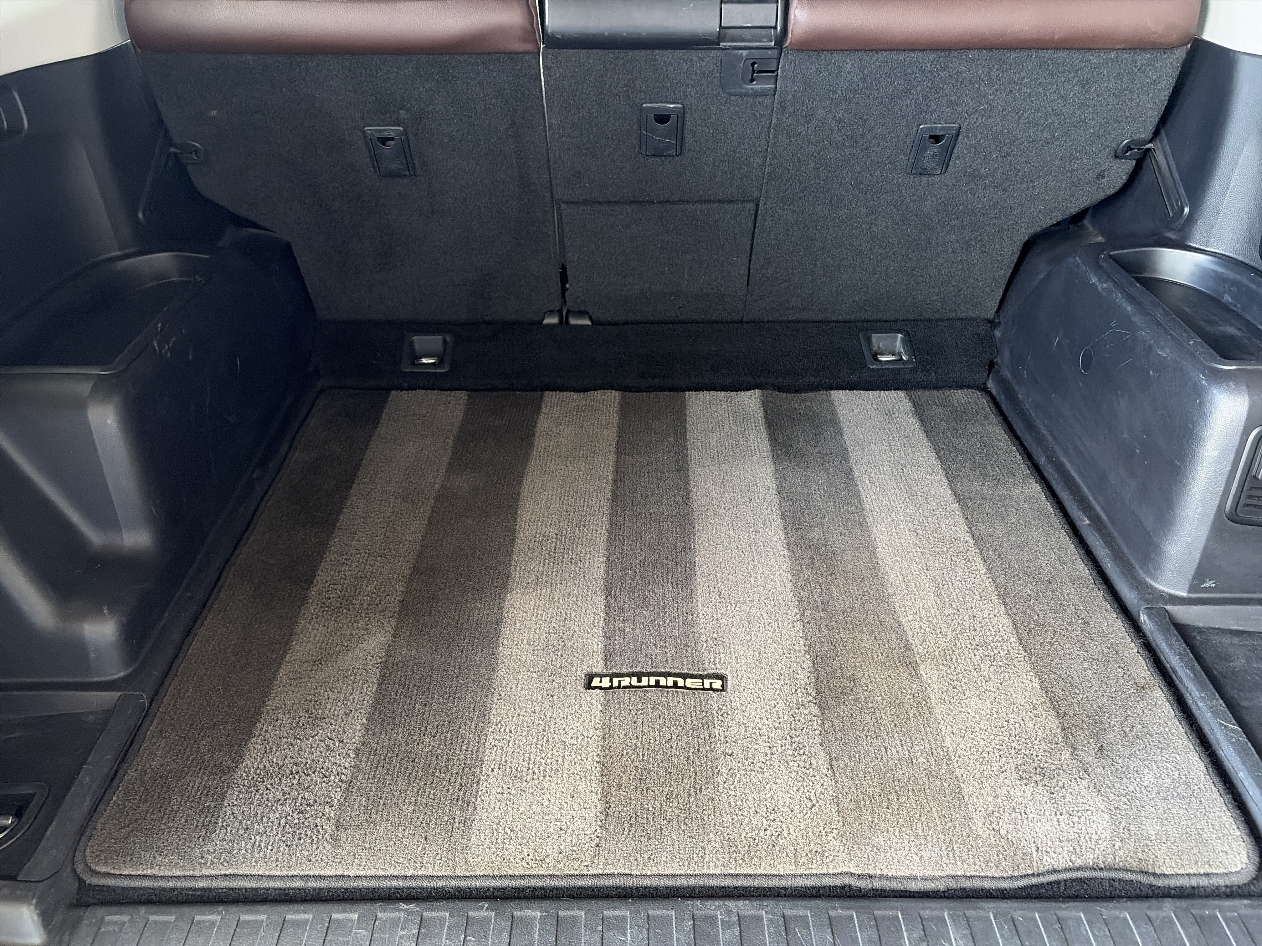 Used 2016 Toyota 4Runner Limited AWD/4WD image 7
