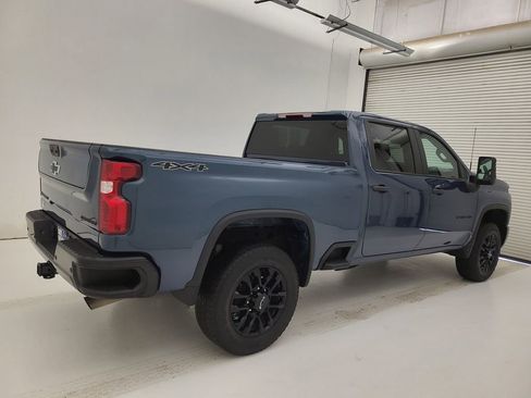 Used 2025 Chevrolet Silverado 2500 Custom w/ Custom Value Package AWD/4WD image 13