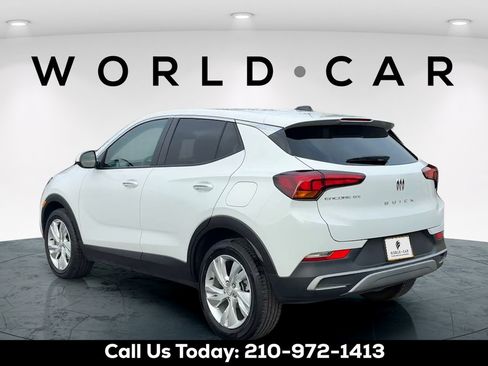 Used 2025 Buick Encore GX Preferred FWD image 5