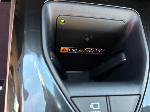 New 2025 Toyota Crown Signia image 26