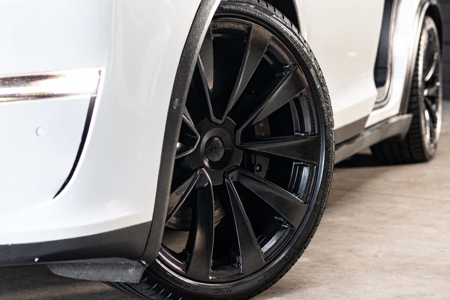 Used 2023 Tesla Model X Plaid AWD/4WD image 14