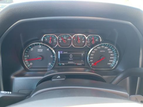 Used 2017 Chevrolet Silverado 1500 LT w/ All Star Edition AWD/4WD image 22