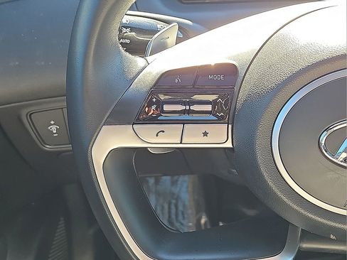 Used 2023 Hyundai Santa Cruz SEL Premium w/ Cargo Package image 17