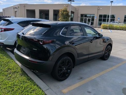 Used 2024 MAZDA CX-30 AWD 2.5 S w/ Select Sport Pkg image 3