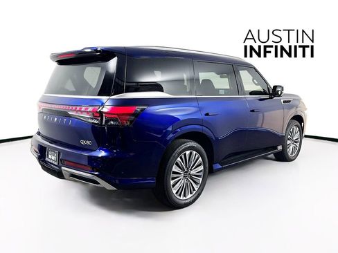 Certified 2025 INFINITI QX80 Luxe image 9