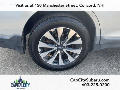 Used 2015 Subaru Outback 2.5i Limited AWD/4WD image 7