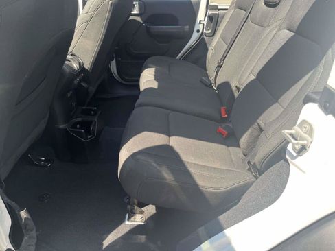 Used 2021 Jeep Wrangler Unlimited Sport AWD/4WD image 17