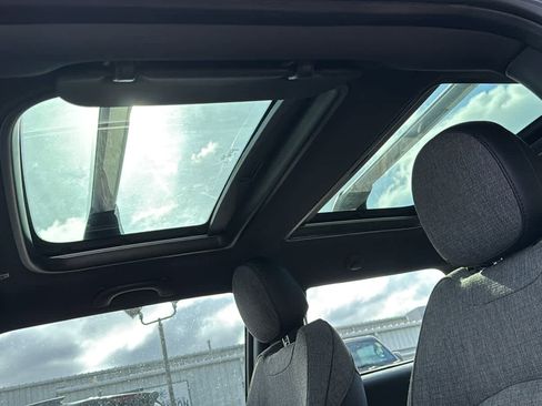 Used 2022 MINI Cooper SE image 22