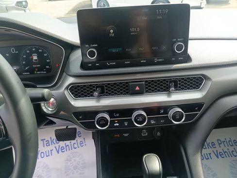 Used 2025 Acura Integra image 13