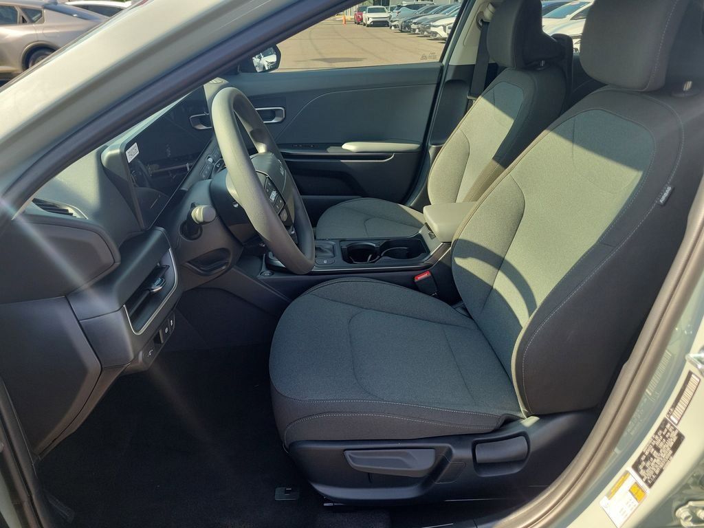 New 2026 Kia K4 FWD image 20