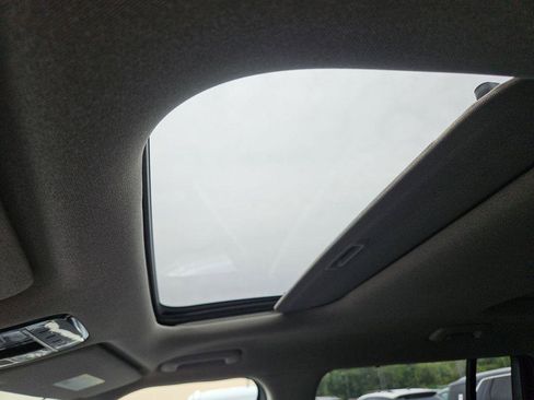 New 2025 Hyundai Santa Fe Limited image 9