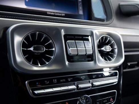 Used 2024 Mercedes-Benz G 63 AMG 4MATIC image 26