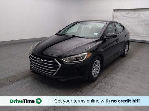 Used 2018 Hyundai Elantra SE FWD image 1