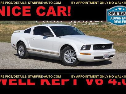 Used 2005 Ford Mustang Deluxe