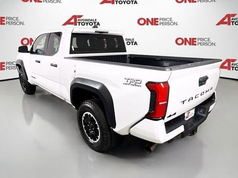 Certified 2024 Toyota Tacoma TRD Off-Road w/ TRD Off Road Upgrade Package AWD/4WD image 6