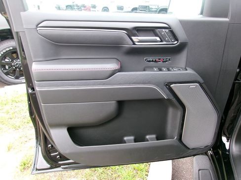 Used 2026 GMC Sierra 1500 AT4X AWD/4WD image 6