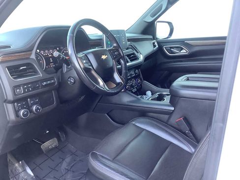 Used 2021 Chevrolet Tahoe High Country image 3