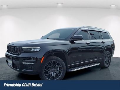 Used 2025 Jeep Grand Cherokee L Summit w/ Obsidian Package