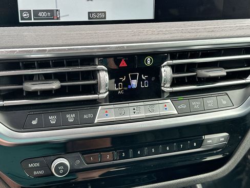 Used 2024 BMW X3 sDrive30i w/ Convenience Package image 10