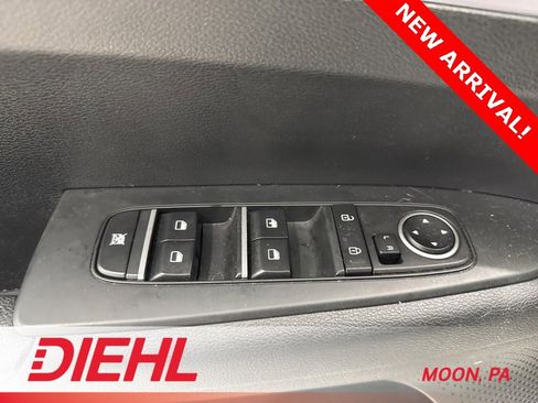 Used 2022 Kia Forte LXS image 18