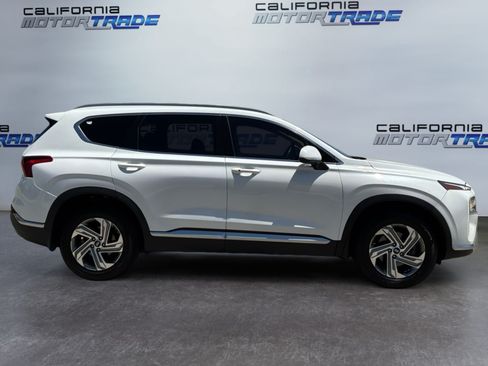 Used 2021 Hyundai Santa Fe SEL FWD image 4