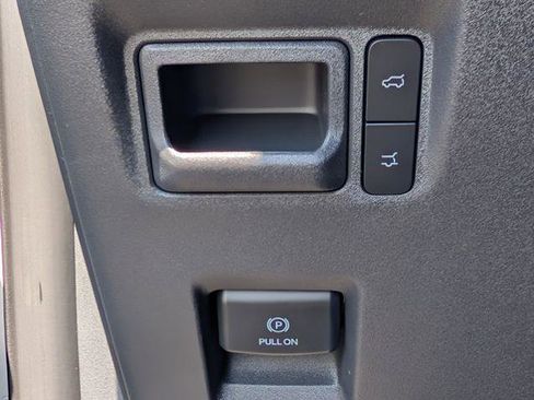 New 2025 Ford Expedition Max Active image 18