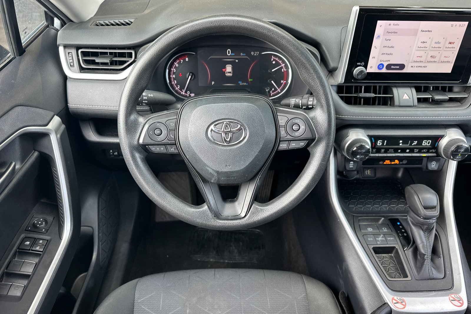 Used 2025 Toyota RAV4 XLE FWD image 13