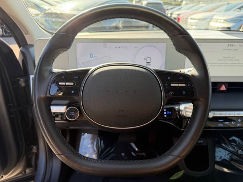 Used 2023 Hyundai Ioniq 5 SEL image 12