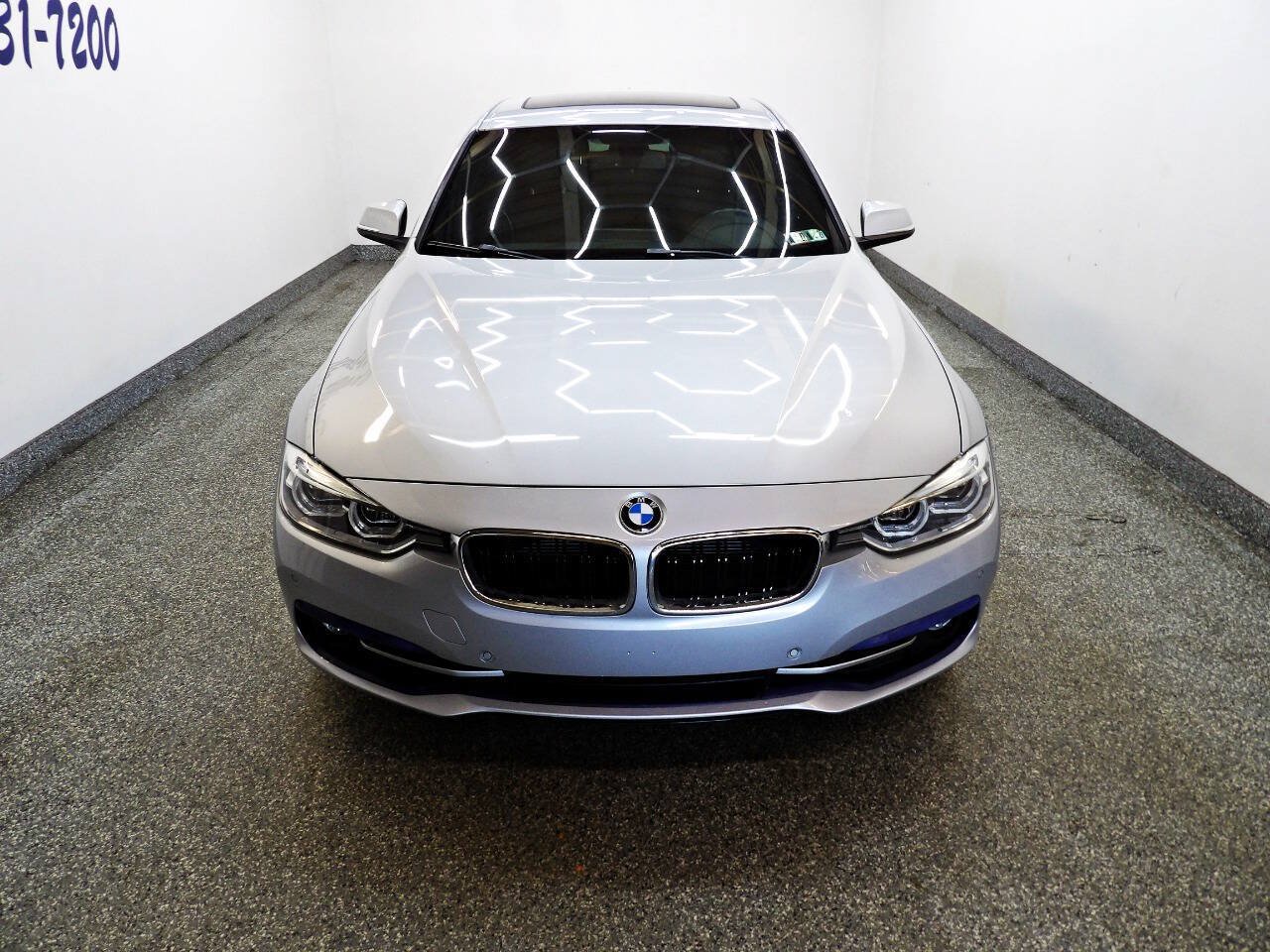 Used 2016 BMW 328i xDrive Sedan AWD/4WD image 2