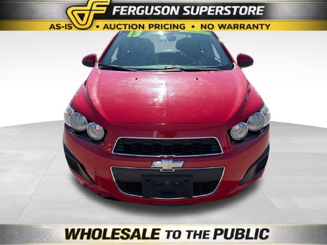 Used 2013 Chevrolet Sonic LS FWD image 2