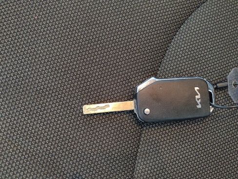 Used 2024 Kia Forte LXS FWD image 32